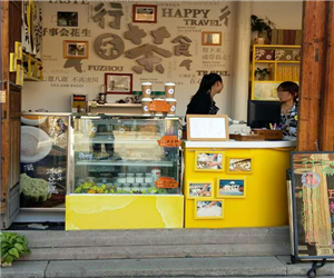 福建福州蛋糕櫃案例 - 三坊七巷奶茶店